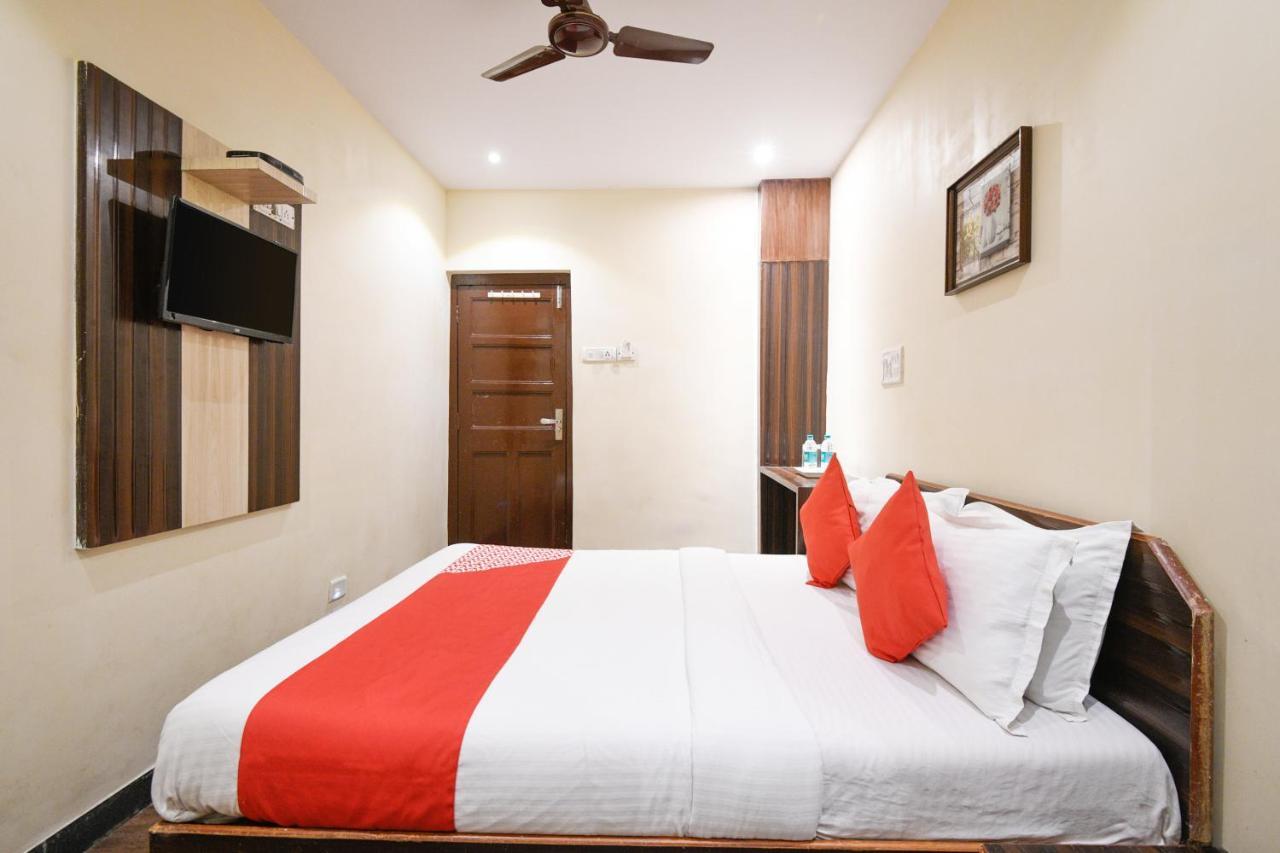 Fabexpress Fortune Inn Colaba. Mandve Exterior photo
